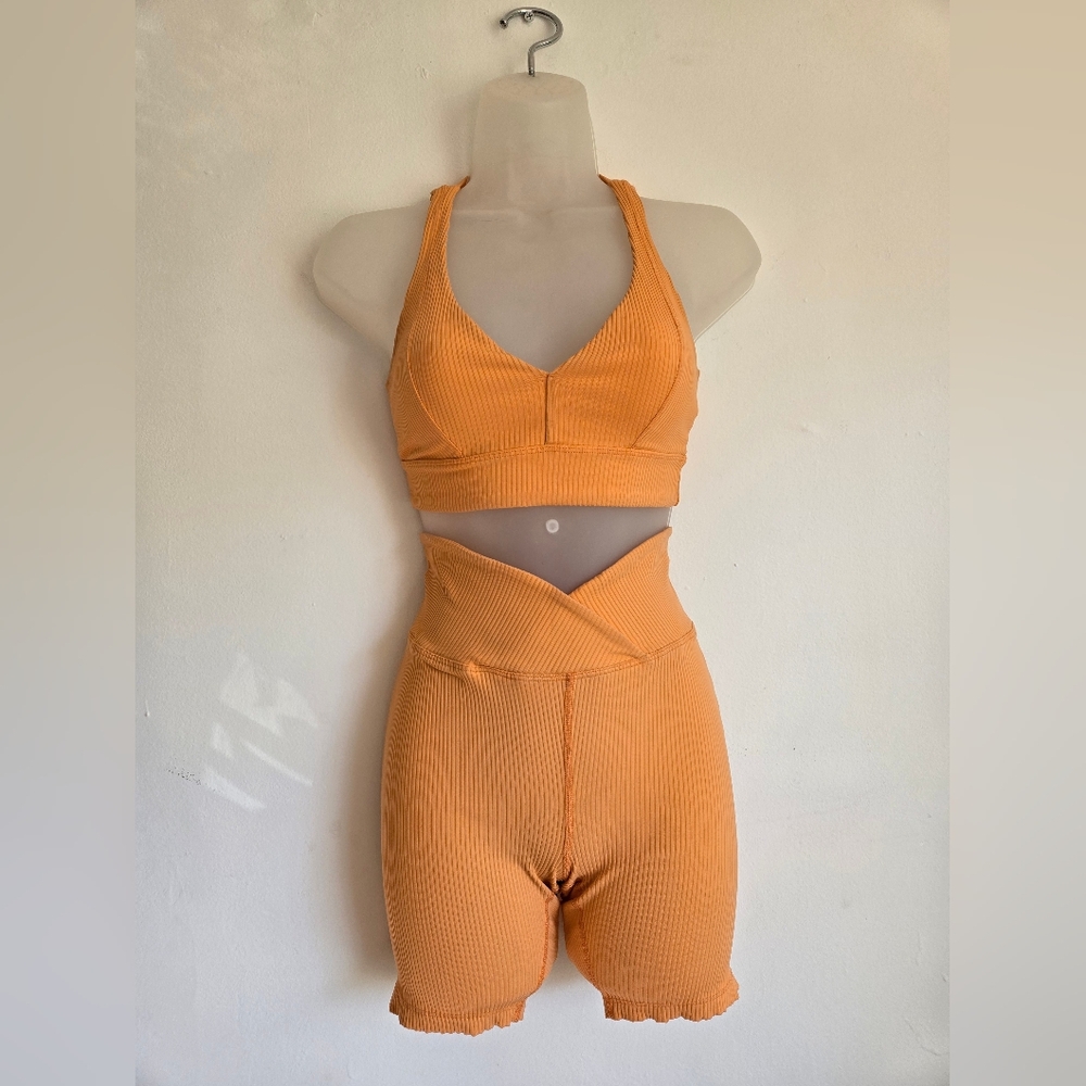 Year of Ours Orange Ribbed Workout Set – Size Small
